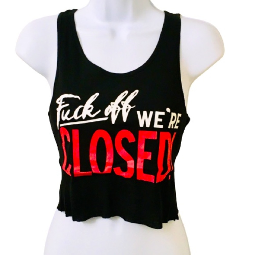 NWT “VS The World” Graphic Tank Top!
